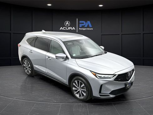 Certified 2026 Acura MDX FWD w/ Technology Package image 41