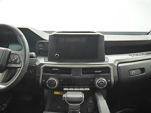 Used 2024 Toyota Tacoma SR5 AWD/4WD image 23