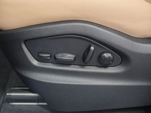 New 2026 Porsche Cayenne Coupe image 37