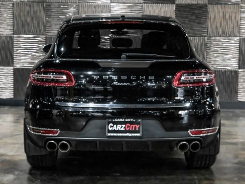 Used 2017 Porsche Macan S image 11