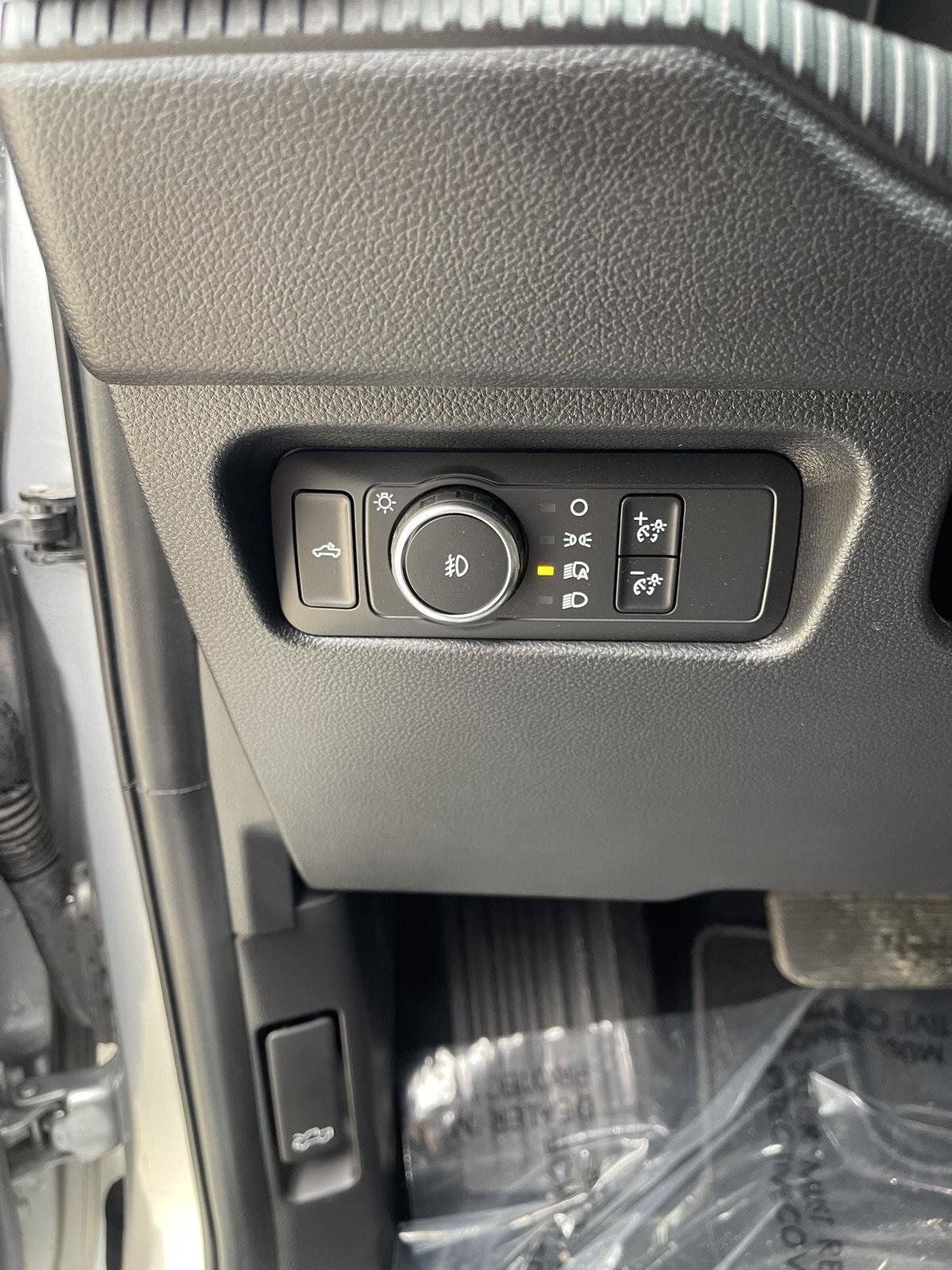 Used 2024 Ford Ranger XLT w/ Technology Package AWD/4WD image 30