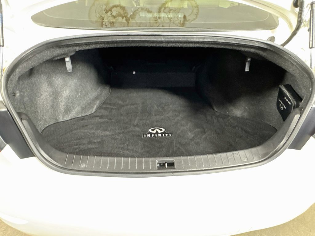 Certified 2017 INFINITI Q50 3.0t Premium w/ 3.0T Premium Plus Package RWD image 34