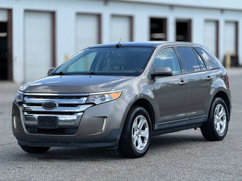 Used 2013 Ford Edge SEL FWD image 6
