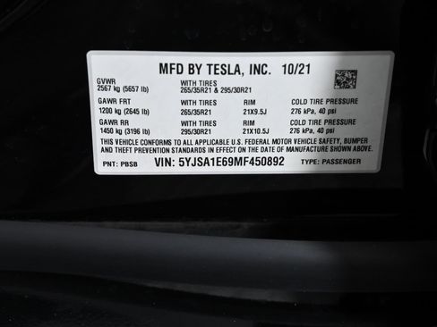 Used 2021 Tesla Model S Plaid image 31