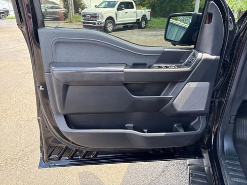 Used 2025 Ford F150 Lariat AWD/4WD image 7