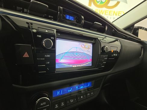 Used 2016 Toyota Corolla S image 20