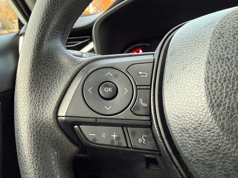 Used 2024 Toyota RAV4 LE image 16