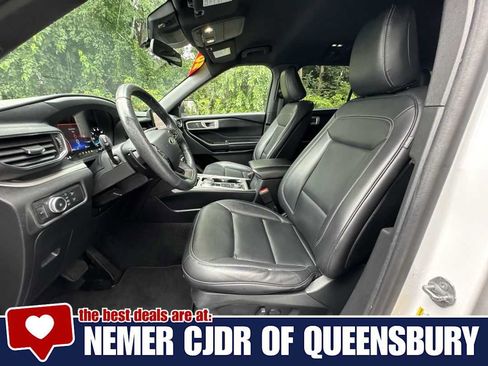 Used 2020 Ford Explorer XLT w/ Equipment Group 202A AWD/4WD image 11