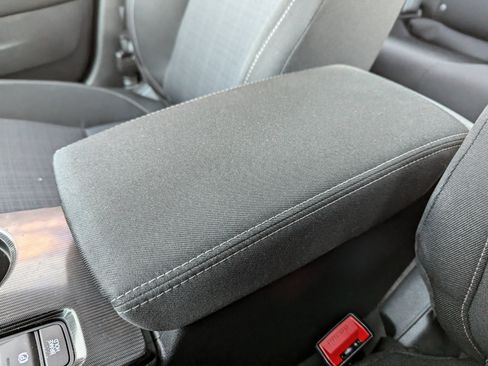 Used 2023 Honda Civic LX image 29