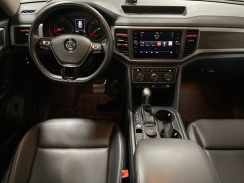 Used 2019 Volkswagen Atlas SE image 30