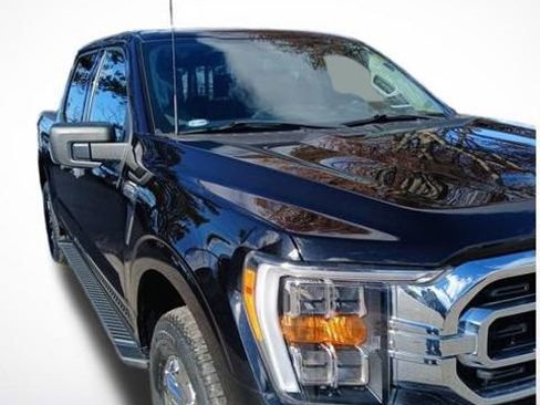 Certified 2022 Ford F150 XLT w/ Equipment Group 302A High image 27