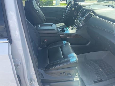 Used 2018 Chevrolet Tahoe LT AWD/4WD image 5