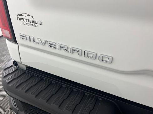 New 2026 Chevrolet Silverado 2500 ZR2 AWD/4WD image 22