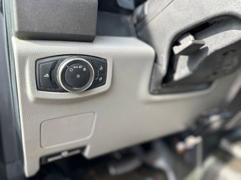 Used 2020 Ford F250 XL w/ STX Appearance Package image 17