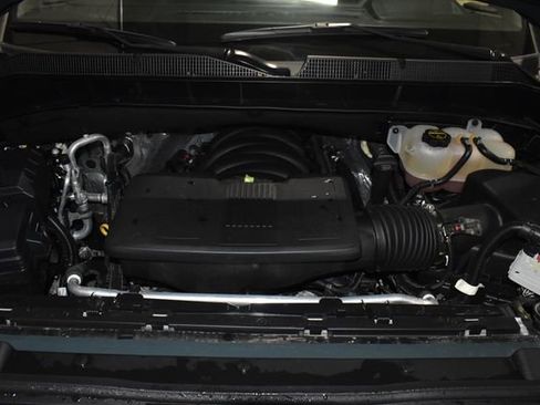 Used 2025 Chevrolet Silverado 1500 LT w/ Work Truck Package image 11