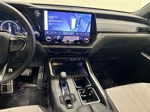 Used 2025 Lexus TX 500h AWD image 30