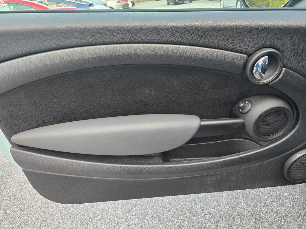 Used 2012 MINI Cooper Hardtop FWD image 10