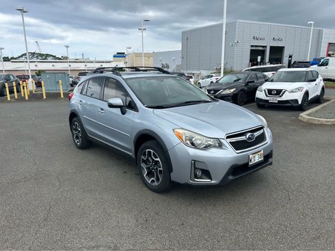 Used 2017 Subaru Crosstrek 2.0i Limited AWD/4WD image 2