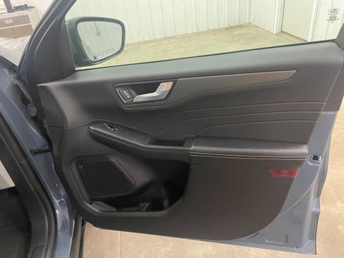 Used 2023 Ford Escape Active w/ Tech Pack #2 image 30