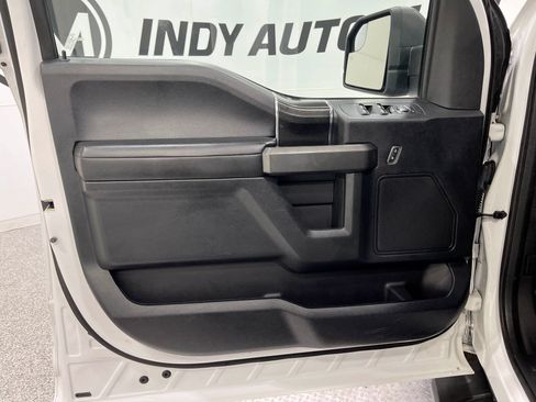 Used 2018 Ford F150 XLT w/ Equipment Group 302A Luxury AWD/4WD image 14