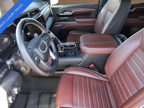 Used 2025 GMC Sierra 1500 Denali Ultimate AWD/4WD image 12