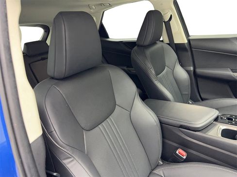 Used 2024 Lexus NX 250 FWD image 44