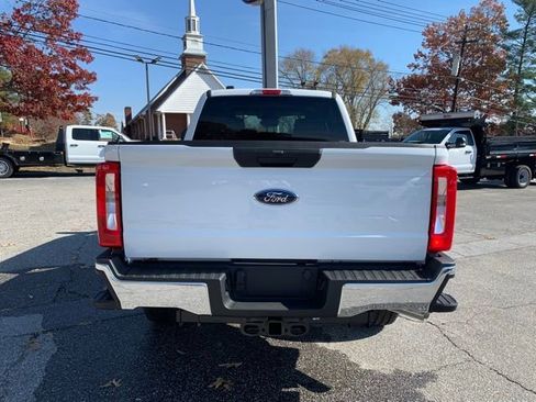 New 2026 Ford F250 XLT w/ FX4 Off-Road Package AWD/4WD image 7