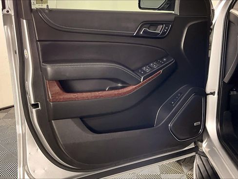 Used 2018 GMC Yukon SLT w/ Open Road Package image 21