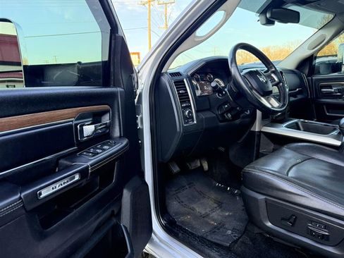 Used 2016 RAM 2500 Laramie w/ Snow Chief Group image 29