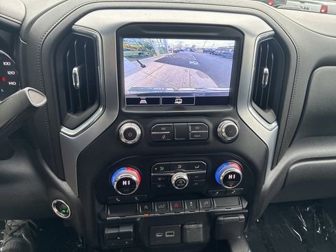 Used 2021 GMC Sierra 1500 Elevation w/ Preferred Package image 25