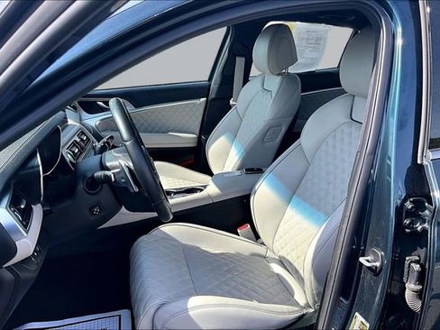 Used 2023 Genesis G70 3.3T w/ Sport Prestige Package AWD/4WD image 25