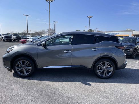 Used 2023 Nissan Murano Platinum image 9