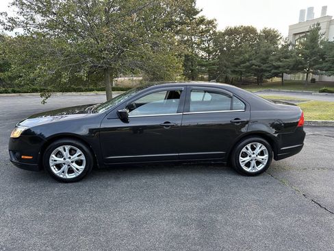Used 2012 Ford Fusion SE image 5
