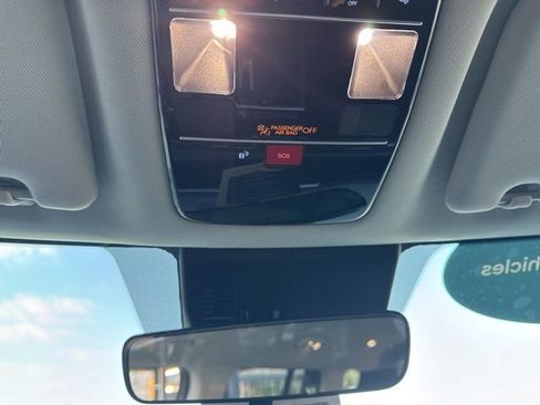 Used 2025 Hyundai Santa Fe SEL image 21