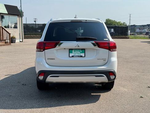 Used 2019 Mitsubishi Outlander SEL AWD/4WD image 7