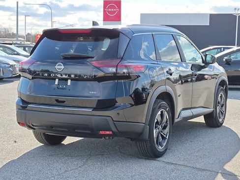 New 2026 Nissan Rogue SV w/ SV Premium Package image 3