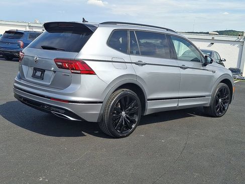 Used 2021 Volkswagen Tiguan SE R-Line AWD/4WD image 6