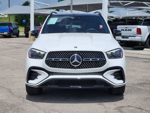 Used 2024 Mercedes-Benz GLE 350 4MATIC w/ AMG Line Interior image 2