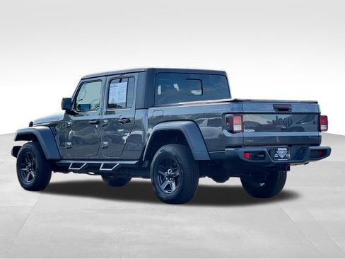 Used 2021 Jeep Gladiator Sport AWD/4WD image 5