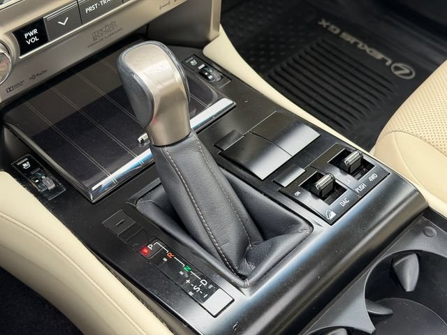 Used 2021 Lexus GX 460 Premium AWD/4WD image 23