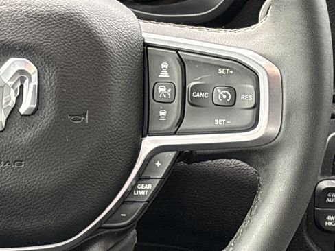 Used 2025 RAM 1500 Big Horn AWD/4WD image 22
