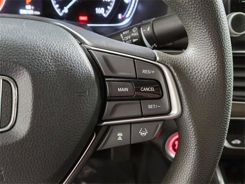 Used 2019 Honda Accord LX image 32