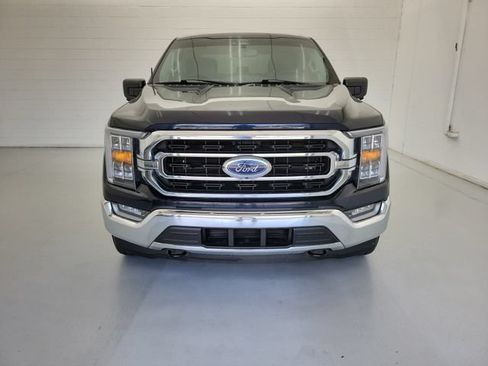 Used 2022 Ford F150 XLT w/ Equipment Group 302A High AWD/4WD image 3