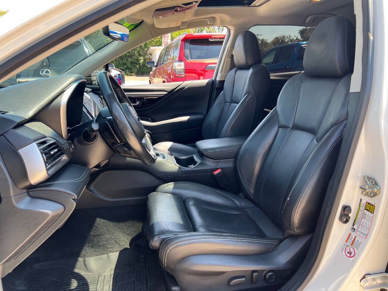 Used 2020 Subaru Outback Limited AWD/4WD image 9