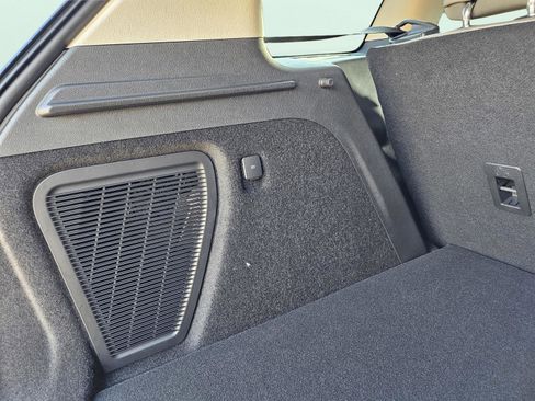 New 2026 Lincoln Corsair Premiere image 27