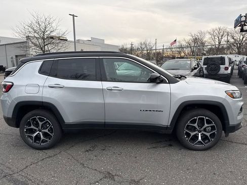 New 2026 Jeep Compass Limited image 8