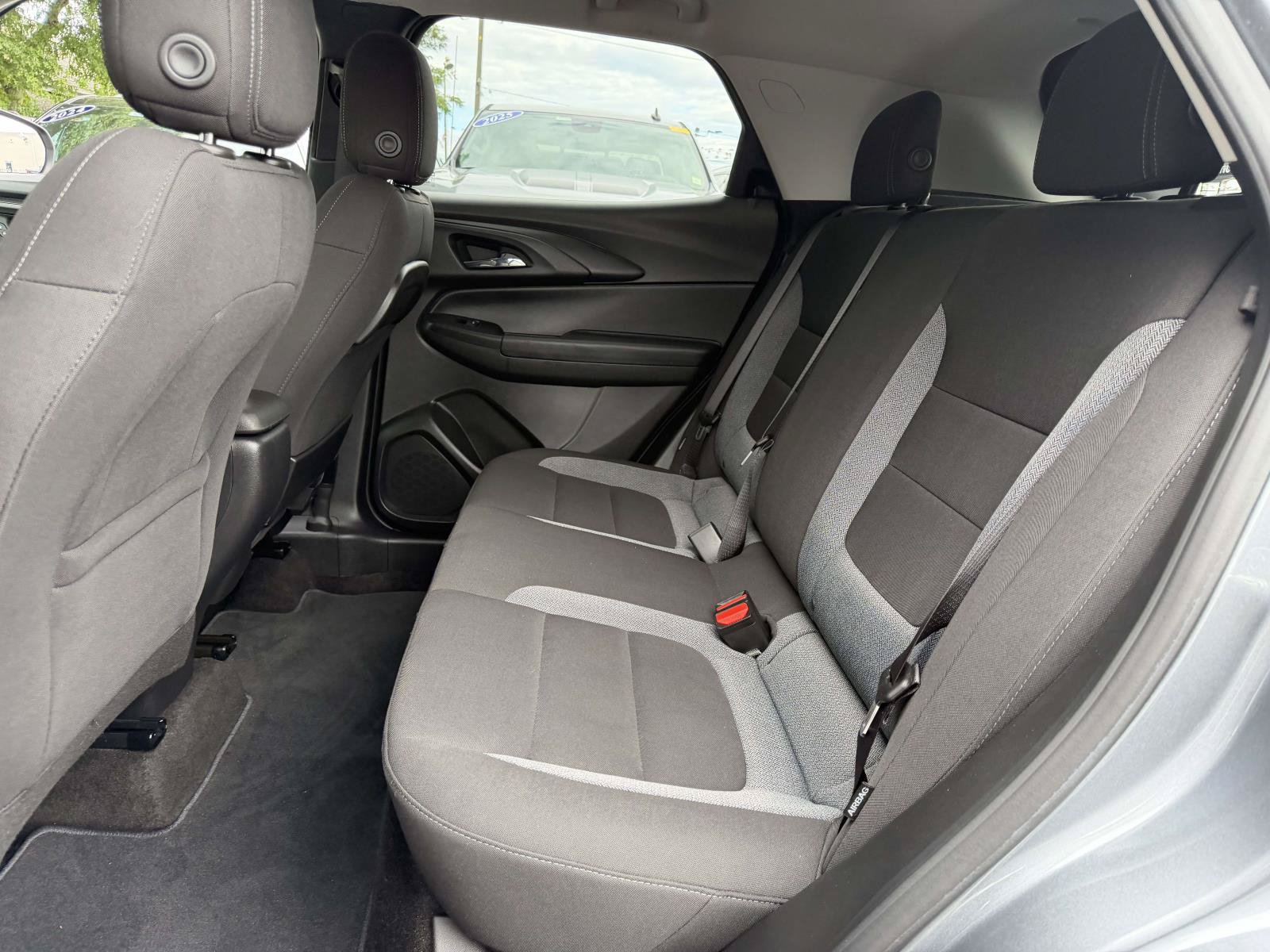 Certified 2022 Chevrolet TrailBlazer LT w/ Confidence II Package FWD image 13