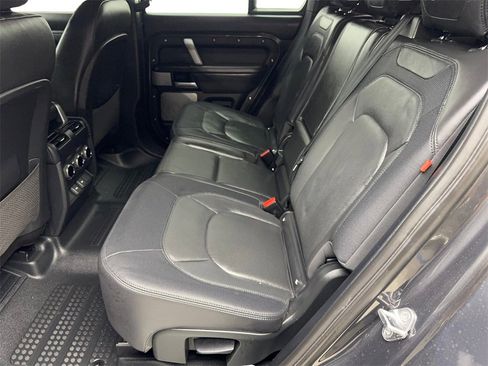 Used 2024 Land Rover Defender 130 Outbound image 31