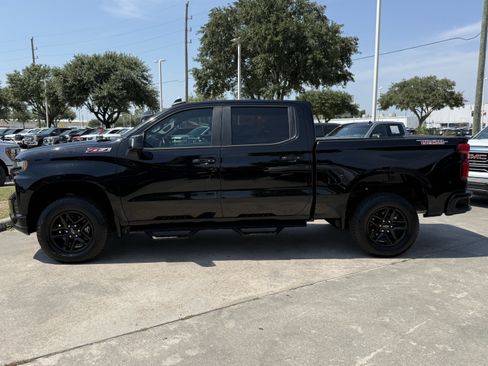Used 2019 Chevrolet Silverado 1500 LT Trail Boss w/ Convenience Package AWD/4WD image 8