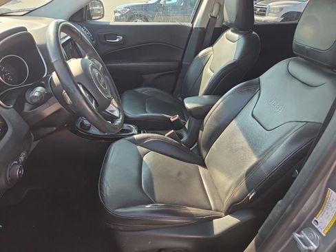 Used 2019 Jeep Compass Limited AWD/4WD image 9